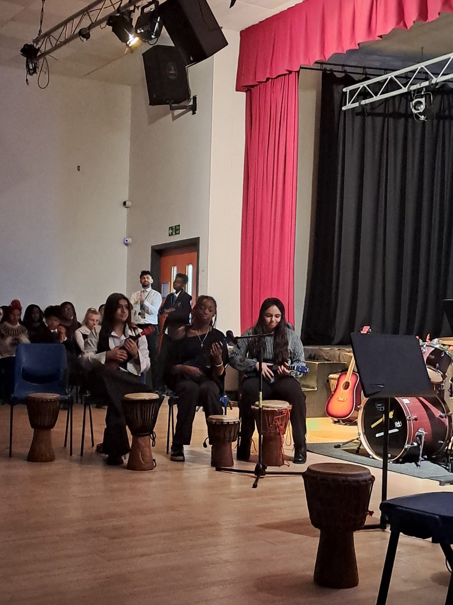 TheExcelsiorAcademy tweet media