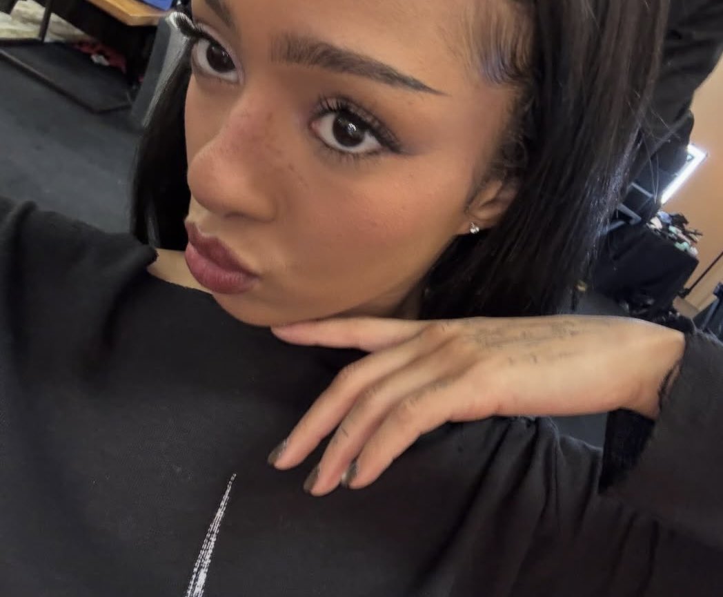 manonloops's tweet image. 💛