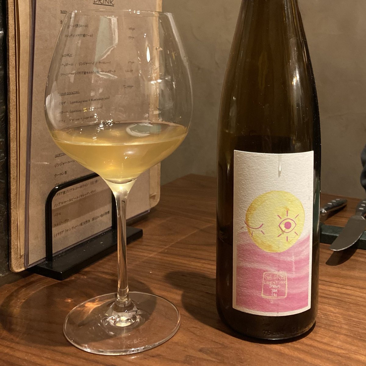 mxs385's tweet photo. 最近また、ワインの良さを再認識している... 料理に合うものを飲める機会があること、その良さを舌で解ることの贅沢さを痛感する。ほんと嗜好品は素敵で危険な沼だゎ... #味覚のうつろい https://t.co/bM6ELFvf7N