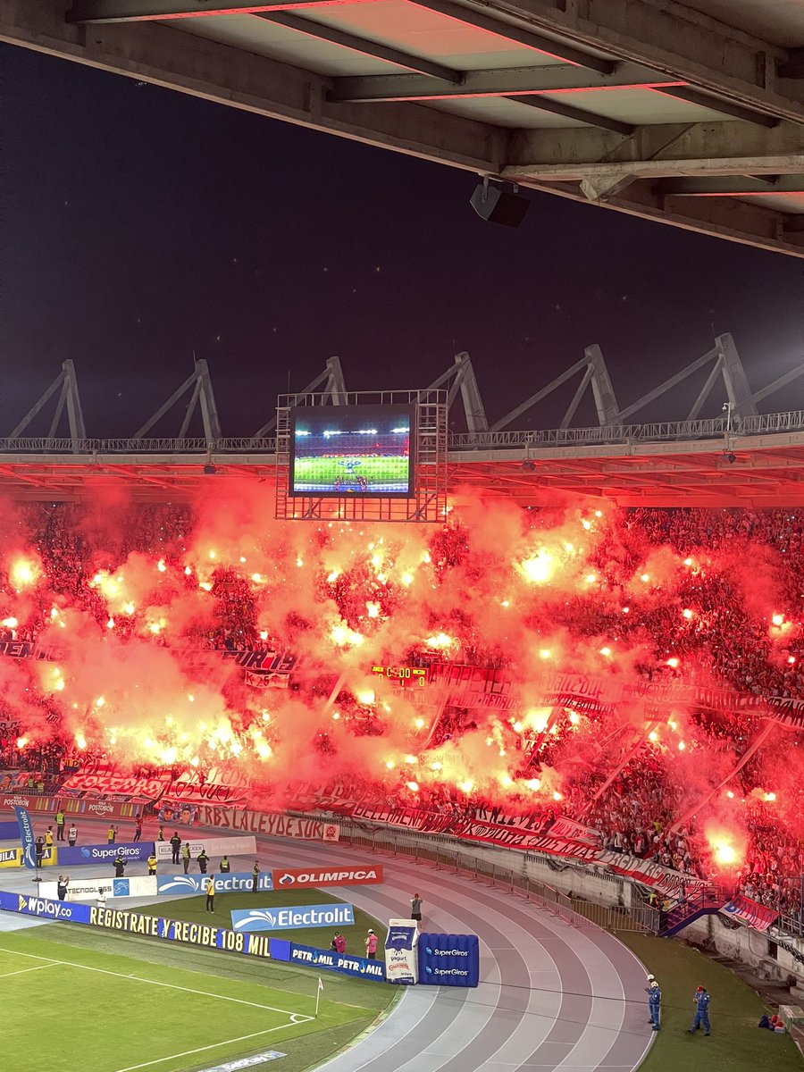 El viernes en el ‘Metro’ 🔥