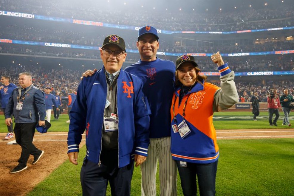 SleeperMets tweet media