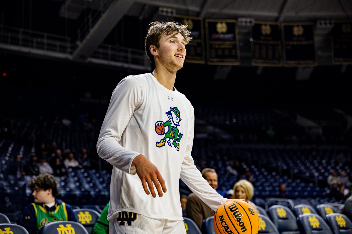 NDmbb's tweet image. new shooting shirts looking real clean ☘️