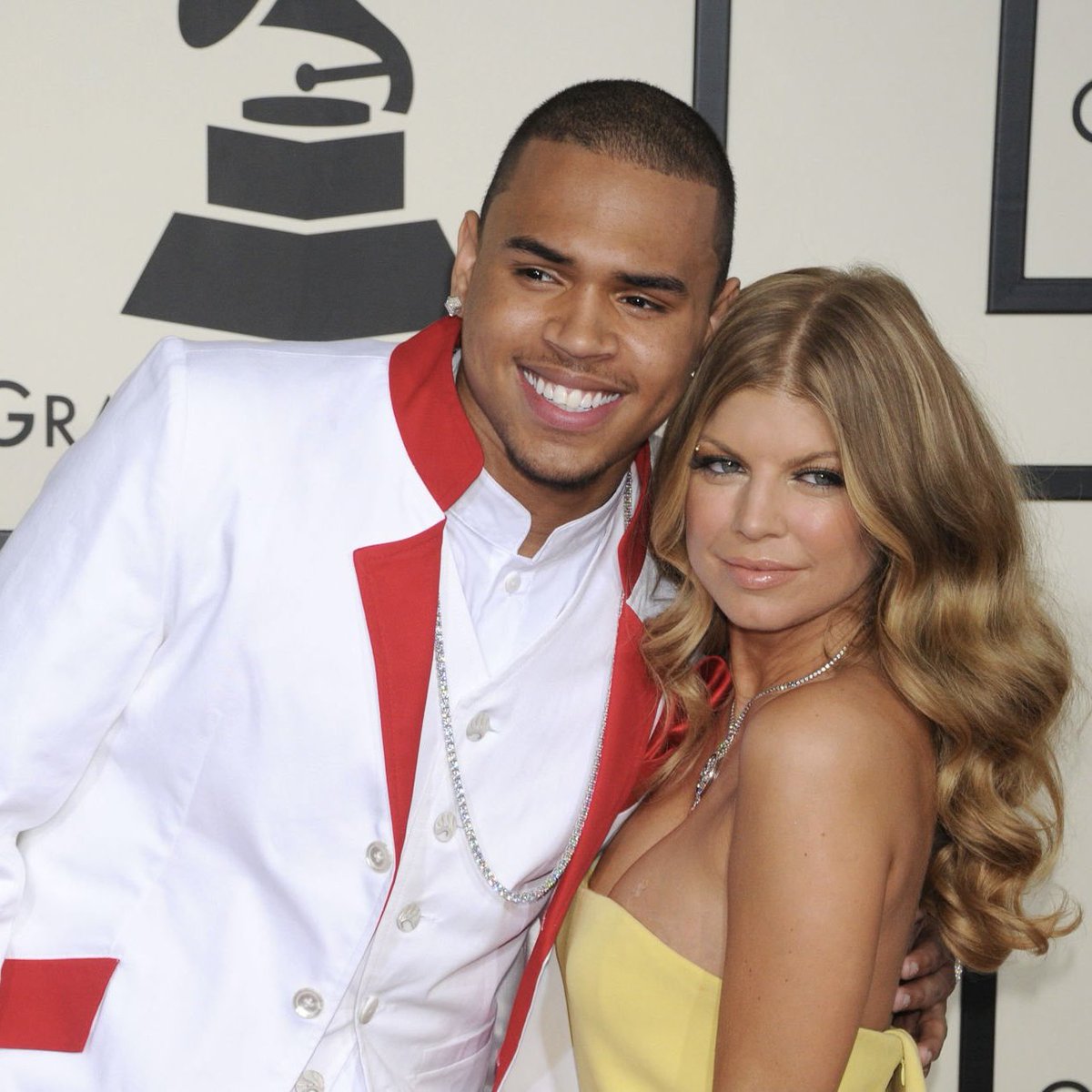 iheartfergie's tweet photo. #Fergie and #ChrisBrown arrived to the 50th Annual #GRAMMY Awards at the #StaplesCenter on February 10, 2008 in #LosAngeles, #California. https://t.co/G8Sqjb0fqw