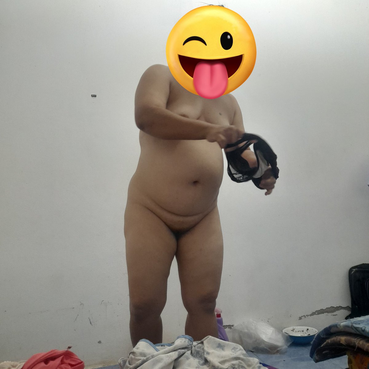 แบบนี้ยังพอมีใครสนใจมั๊ยน้าาาาา