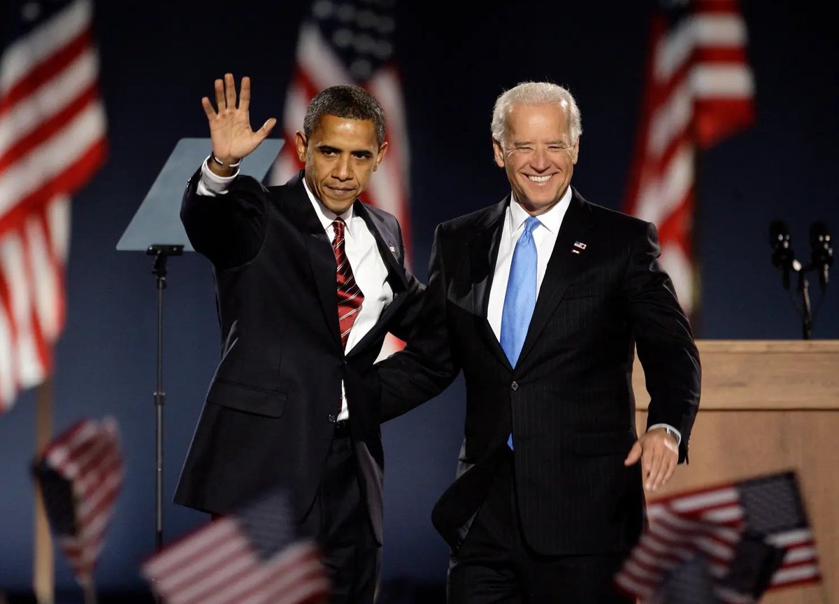 ProNewsom's tweet image. 🌟 Barack Obama &amp;amp; Joe Biden 🌟 

🗣️Who misses this wonderful duo so much❔