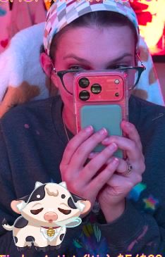 ✨ITS TIME!!!✨
Live on Twitch! 
Let’s paint together! 

Link in bio!