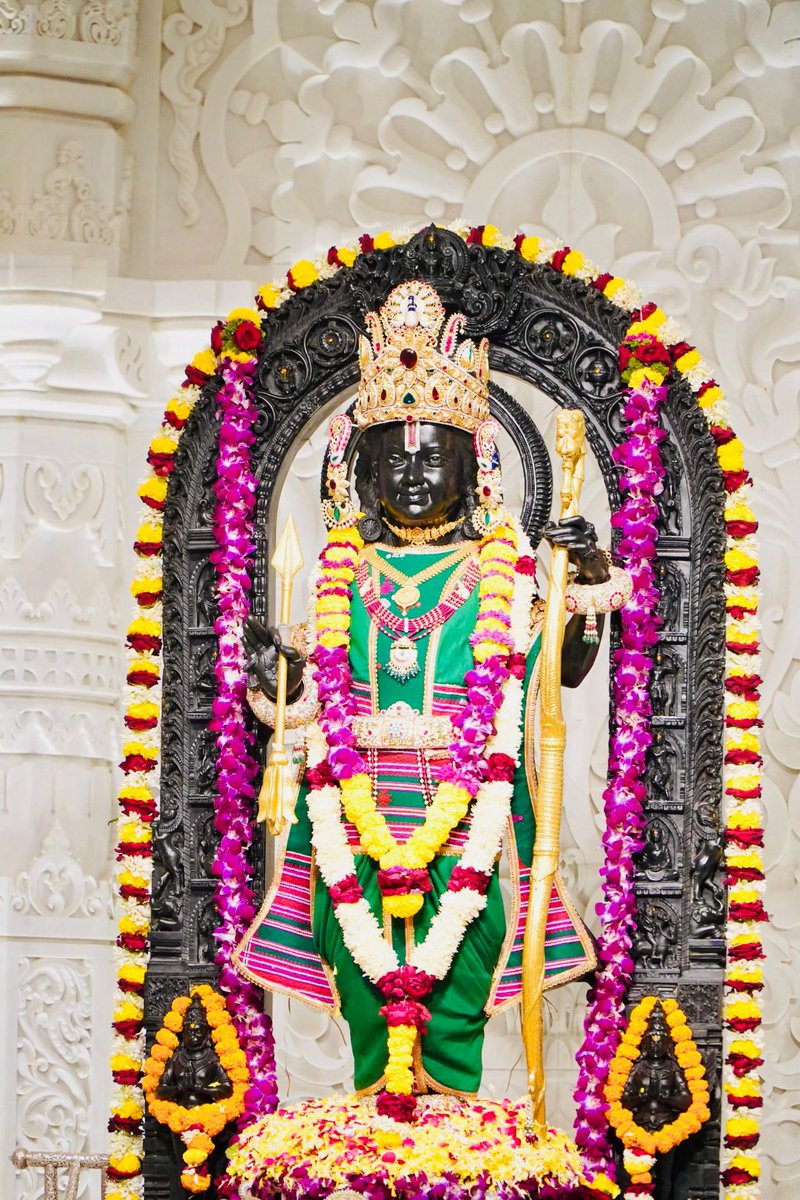 bjpdrmahendra's tweet image. श्री अयोध्या धाम में प्रभु श्री रामलला जी के दिव्य दर्शन।

प्रभु श्री राम जी की कृपा हम सभी भक्तों पर सदैव बनी रहे।

जय जय श्री राम 🚩🚩