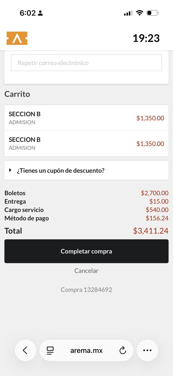 Alexpemon's tweet photo. Que pinche robo @aremamx $540 de cargo por servicio y todavía te cobran $157 por pagar con tarjeta (en efectivo en Oxxo también cobran) y encima $15 pesos por un QR. 
 
@Profeco ¿es legal este nivel de robo? https://t.co/1WrWDFwfUq