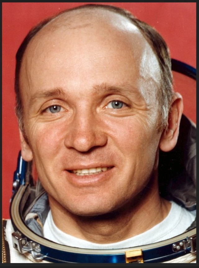 Ana Julia tweet media