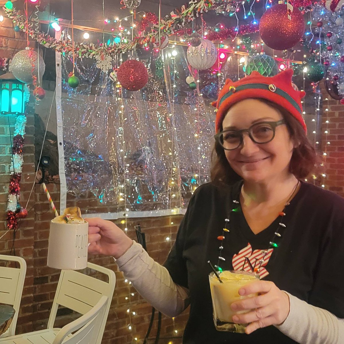 AtlantaSpartans's tweet photo. Team Trivia starts at 8pm! Prizes for the top 3 teams every week. Come enjoy all the Christmas decorations with one of our Nookenridge cocktails! https://t.co/bJ9mLmpoQ2