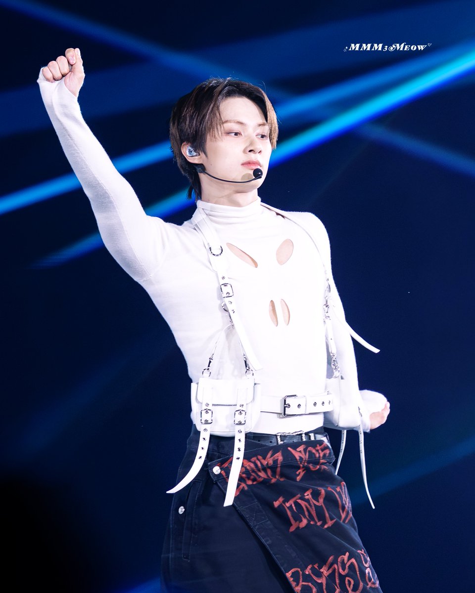 🕺🏻 20251205 Osaka Day2 #JUN #준 #ジュン #문준휘 #文俊辉