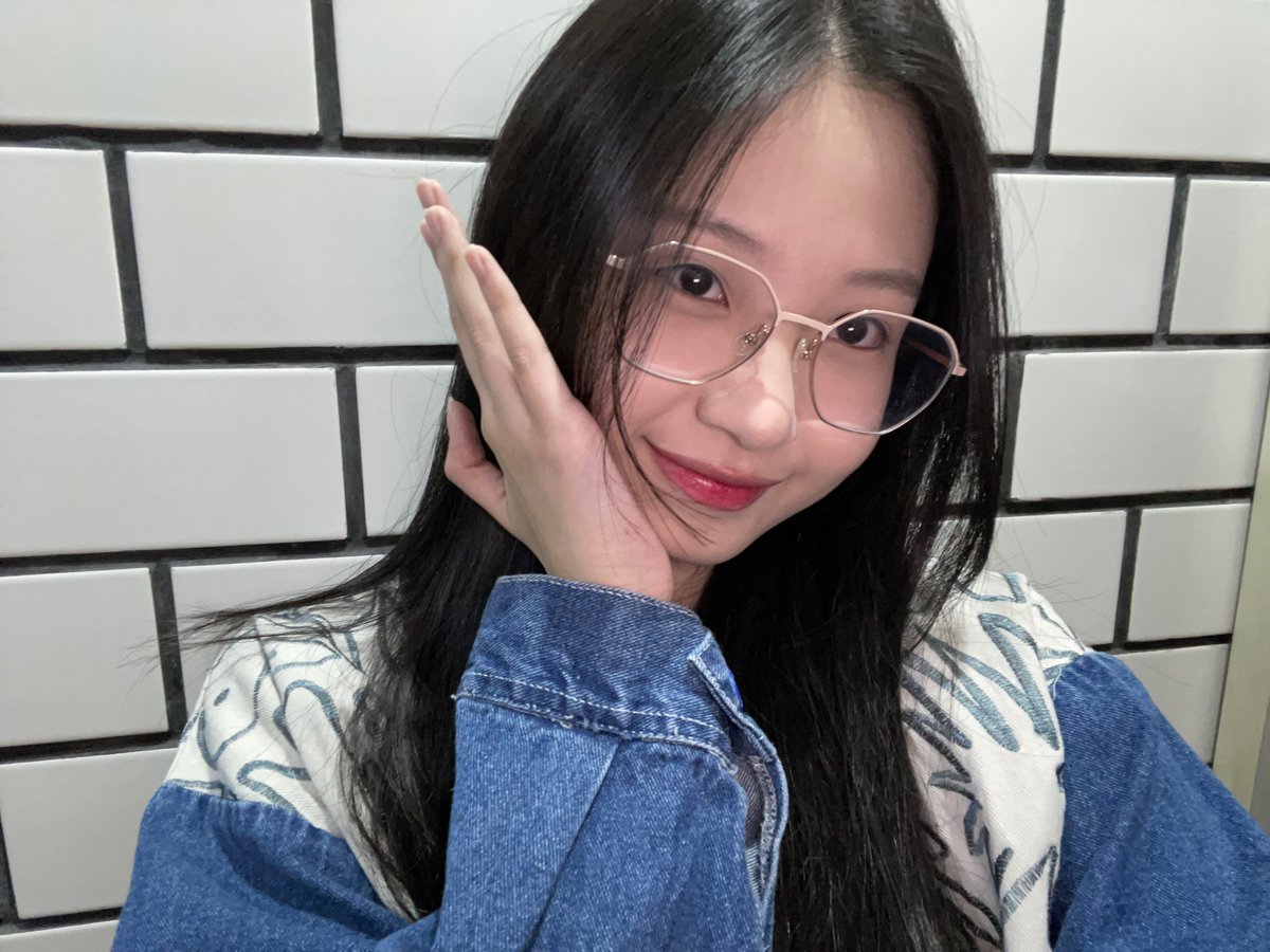 Mikaela Kusjanto tweet media