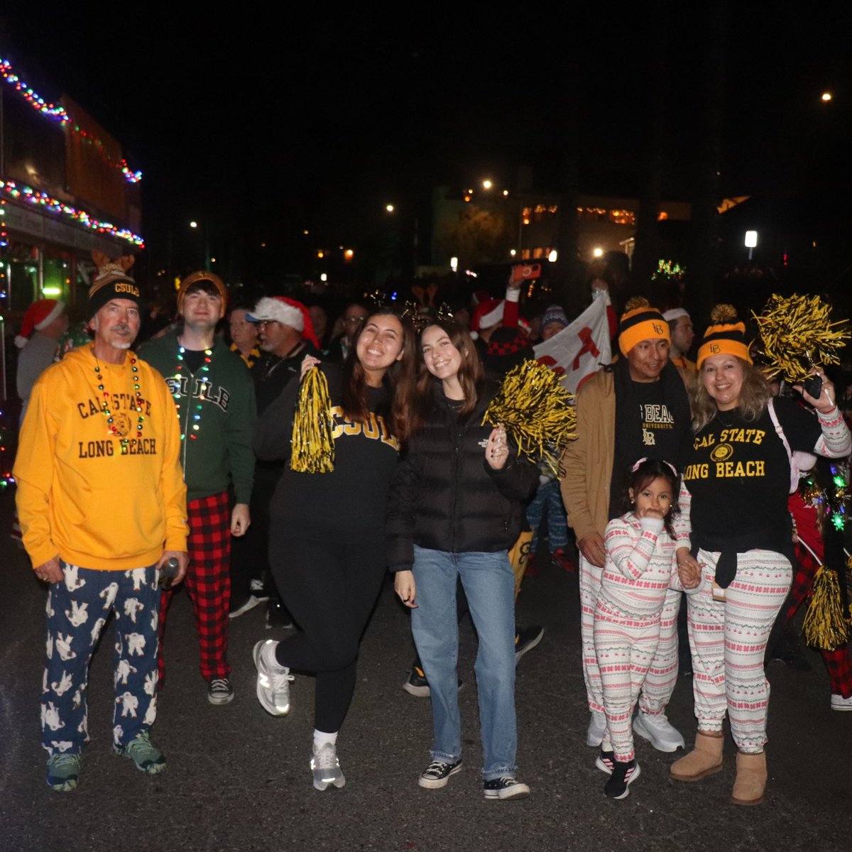 9 Charming Towns for Christmas in Colorado — Colorado Hikes and Hops, image size:1200x1200