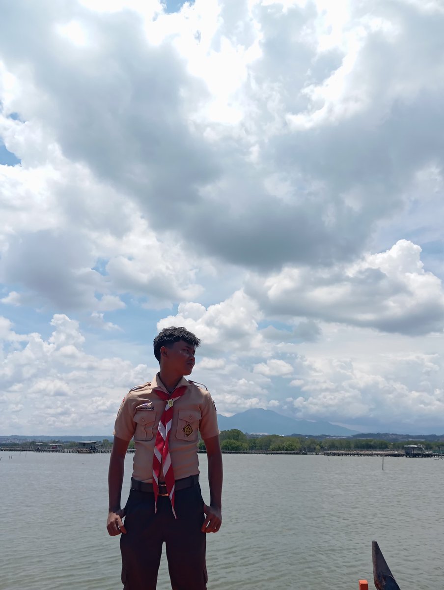 Rey1731356's tweet photo. mangrove 🍃🍃 https://t.co/S8FUmEmrrT