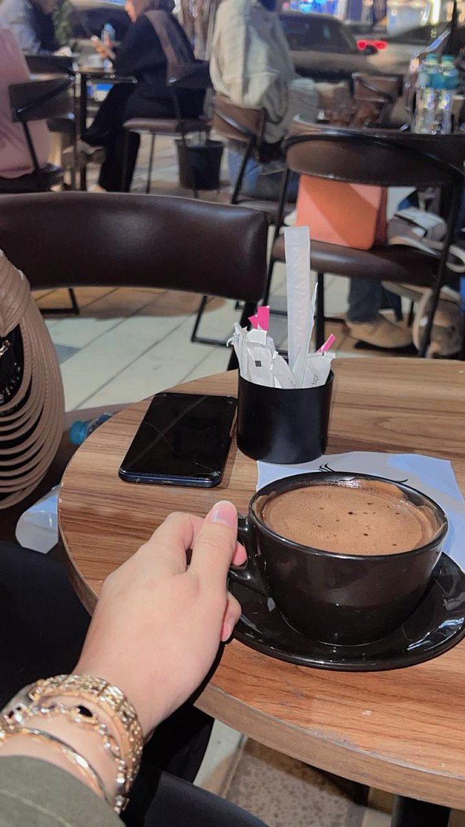 Mennatullah97's tweet photo. ..☕🤎

#WinterVibes https://t.co/WjgJtvEvWx