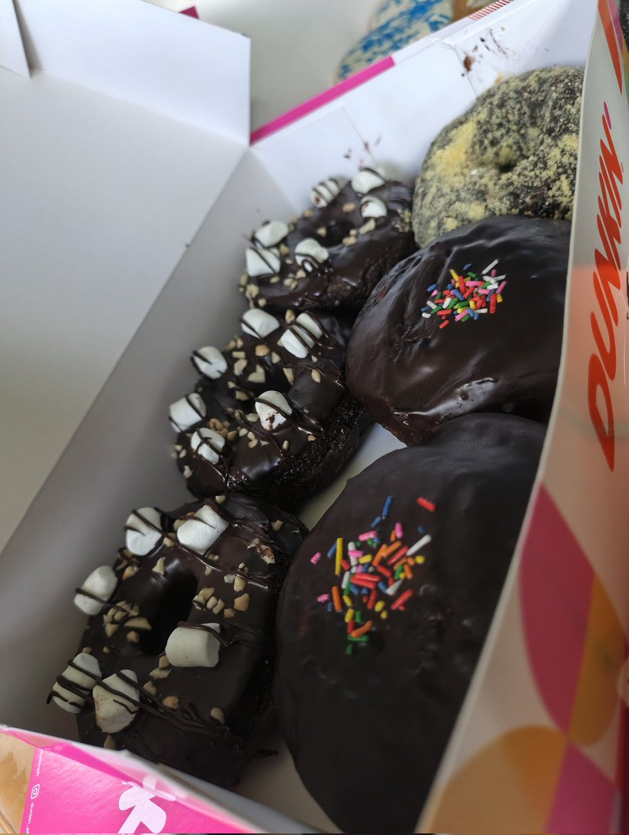 laine ۶ৎ tweet media