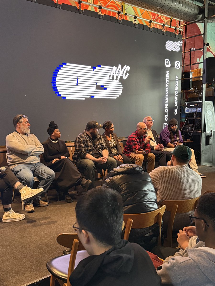 SuptCheng_CIOB's tweet image. A huge thank you to our incredible panelists for sharing your expertise on the Gaming Industry today. Your insights are invaluable for our WBL and College Career Advisors as we build future pathways. We appreciate your partnership. #GamingIndustry #CareerPathways #WBL @NYCSchools