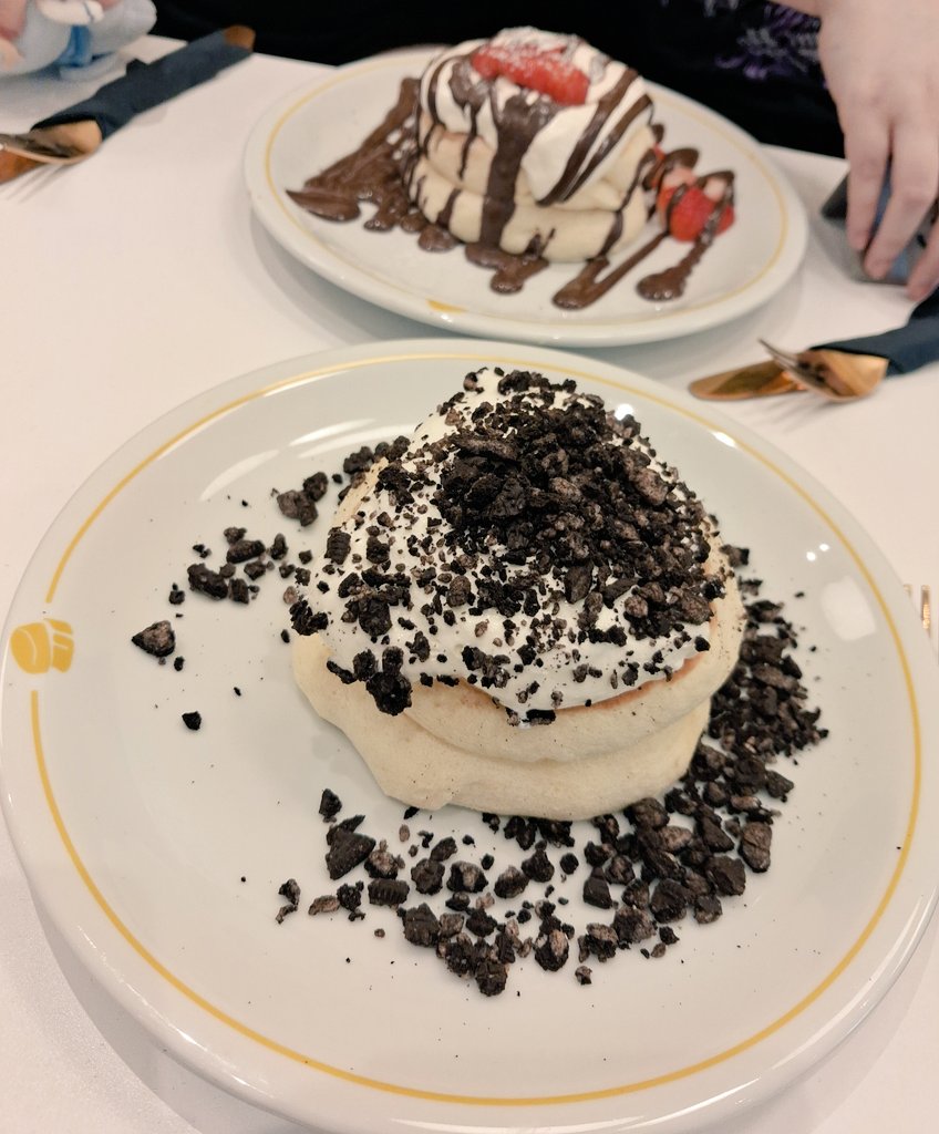 My friends and I went to get souffle pancakes i never had one before......truly fluffy...