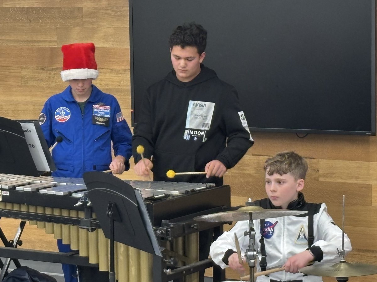 Alex Fries tweet media