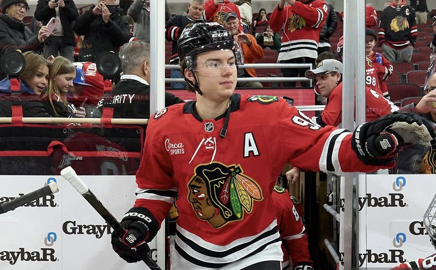 Elite jersey matchup again tonight in Chicago 🤩 #NYR #Blackhawks