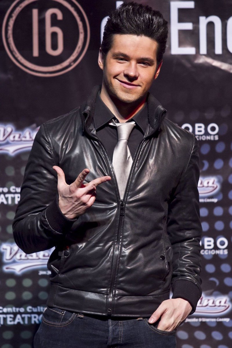 veg37271's tweet image. Te mereces lo mejor #EleazarALaFinal
#LaGranjaVIP