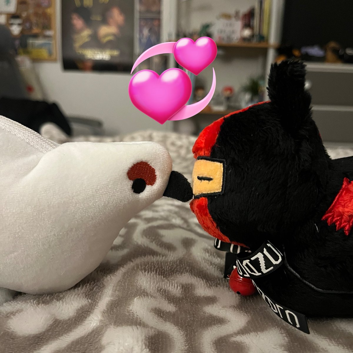 rexlottie's tweet image. In love #Engaged