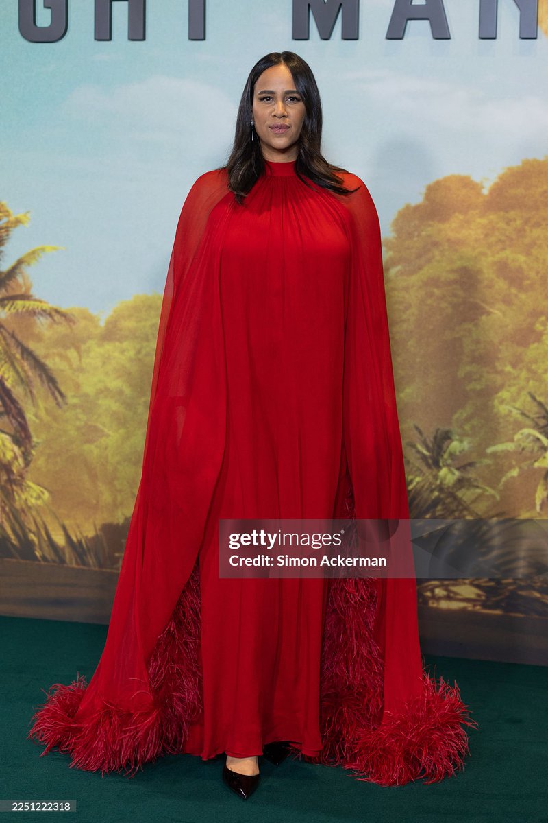 zawe ashton daily tweet media