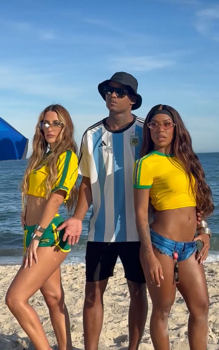 Rebecca gravou hoje o clipe de sua parceira com Mc Nito e Manu Dal Santo.