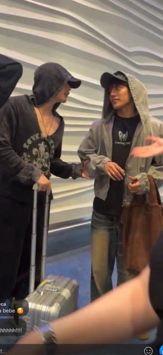 joweeeraaawr's tweet image. #FeSte magandang umaga talaga kahit pagod sa kaka-OT 🥹 Saya na naman ng puso ko 😍 #KenTell