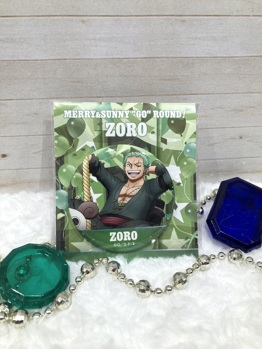再入荷】麦わらストア限定 MERRY&SUNNY “GO” ROUND!缶バッジ ゾロ 440