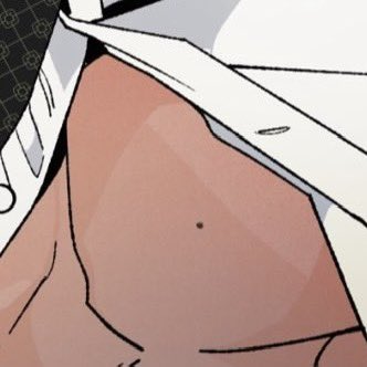 manovy__'s tweet photo. No one else gonna talk about how realistic Incheol's mole is?! Most manhwa just give you a simple dot—like the artist just tapped the pen. But Incheol's looks so light-colored, and they even bothered to add shading! That level of detail is insane!
#MasterPeace #주의평화 https://t.co/ZbD6Yi9fUj