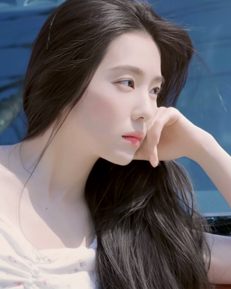 ireznep's tweet image. chasing sunsets and stolen moments.