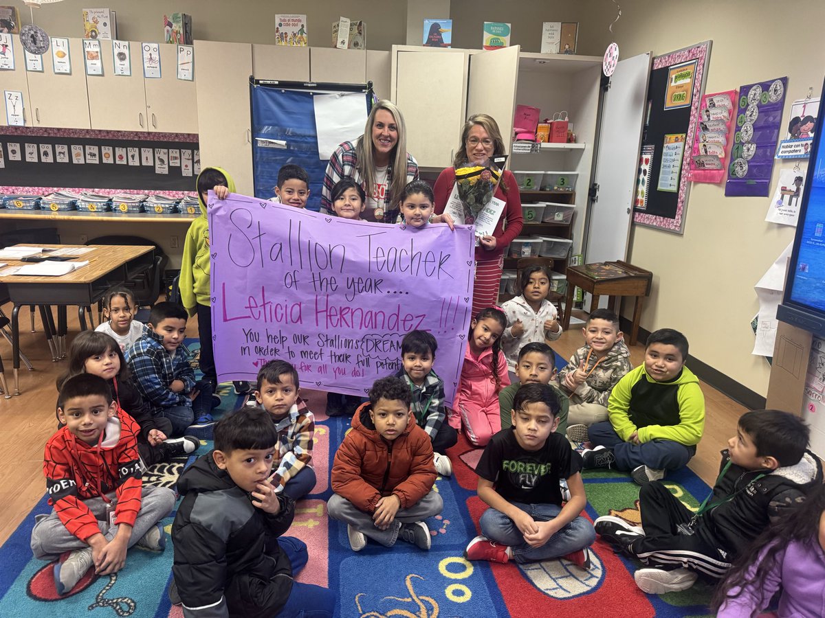 Mechelle tweet media