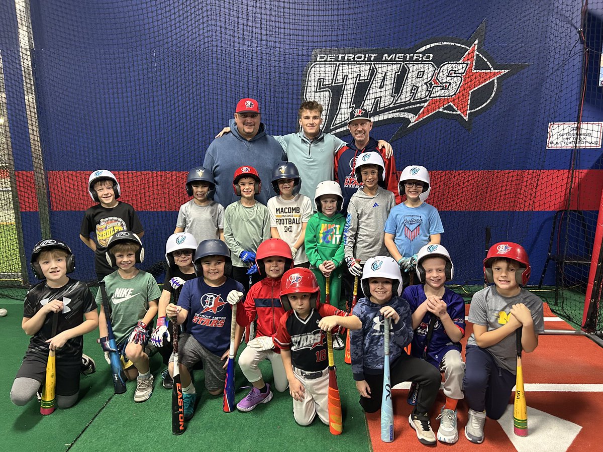 DMetroStars's tweet photo. Last day of Hit Like A Star! https://t.co/HFIRnp8DGF