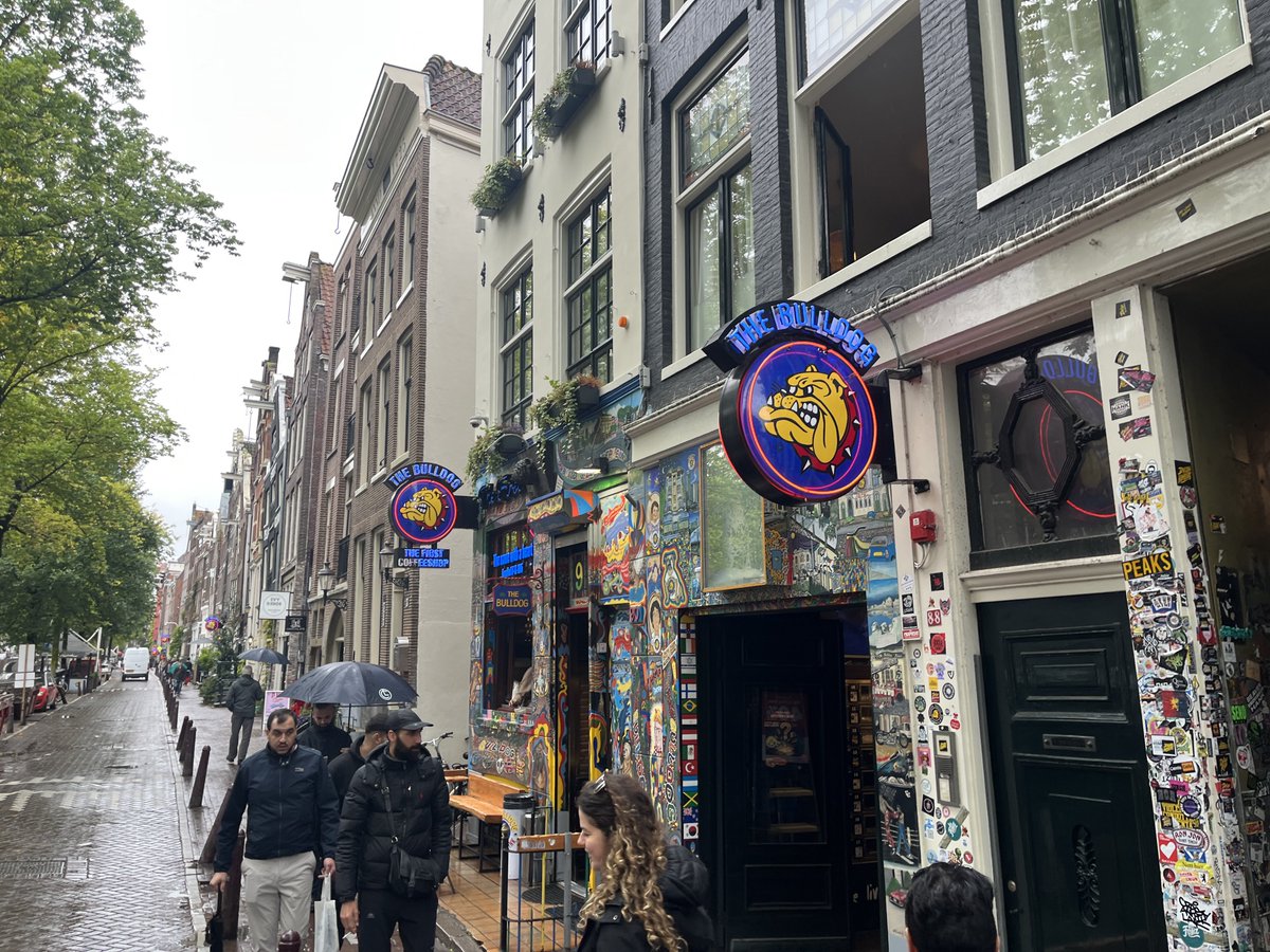 Guapo7x's tweet photo. Walked through Amsterdam today. Canals scenic, rainy city moving with its own hidden rhythm. Came across all sorts of unique shops — each one with a story. Spent the afternoon wandering through museums. It’s an exciting city, even on a rainy day.#travelling #travel #Amsterdam https://t.co/UKaxswn8NB