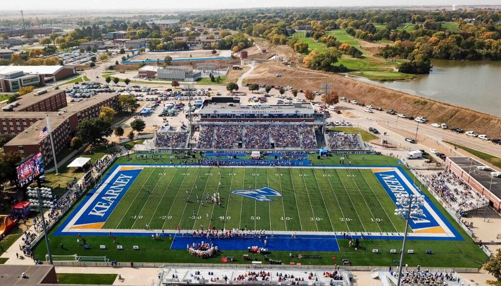 After speaking with <a href="/CoachTeeHarris/">Tyler Harris</a>, I’m thankful to receive an offer from Nebraska–Kearney! 🙏🏽 Blessed for the opportunity to further my academic and athletic journey ‼️ <a href="/COSGIANTS_FB/">COS Giants Football</a> <a href="/Coach1Gonzalez/">Hector Gonzalez</a>