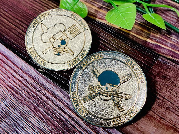 再入荷】 メダル風海賊旗ピンバッジ(全10種) 1パック：880円（税込