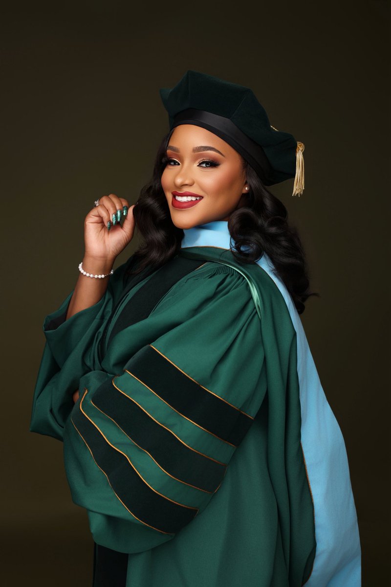 Dr. Luxjoria Spears tweet media