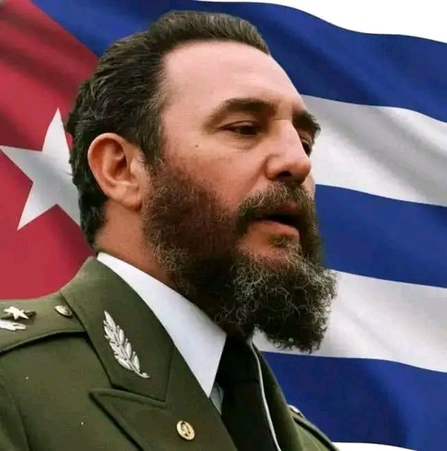 Hasta la victoria siempre #100AñosConFidel #DeZurdaTeam