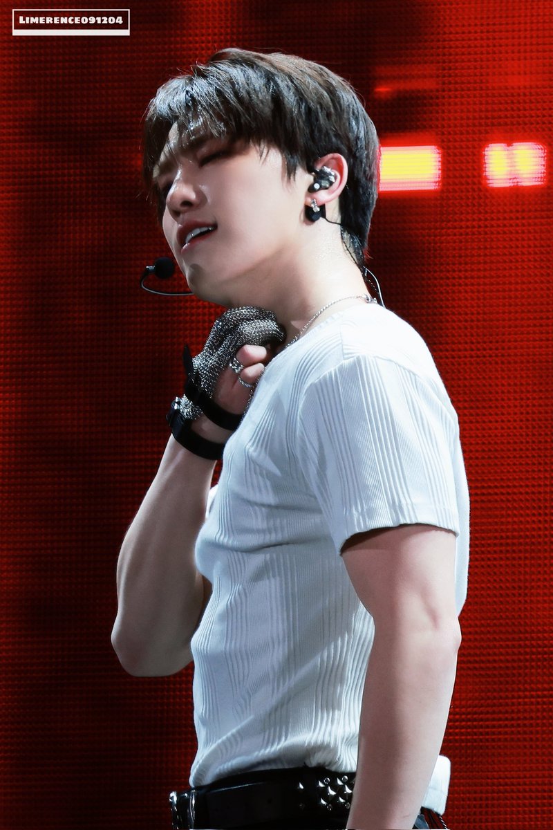 251204 SEVENTEEN [NEW_] WORLD TOUR IN OSAKA

DAY 1

#세븐틴 #SEVENTEEN 
#디노 #DINO #이찬 #ディノ