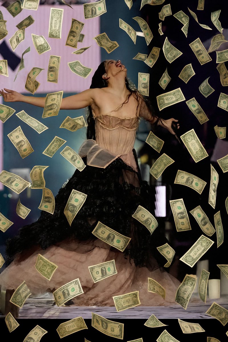 Rosalía el día de hoy #LuxTour #LUXTOUR2026