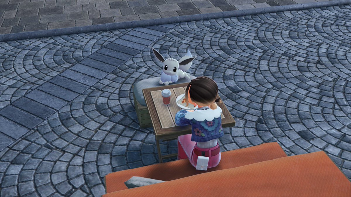 teebooskii's tweet image. caught a shiny eevee and I love himssss 🥹 #PokemonZA