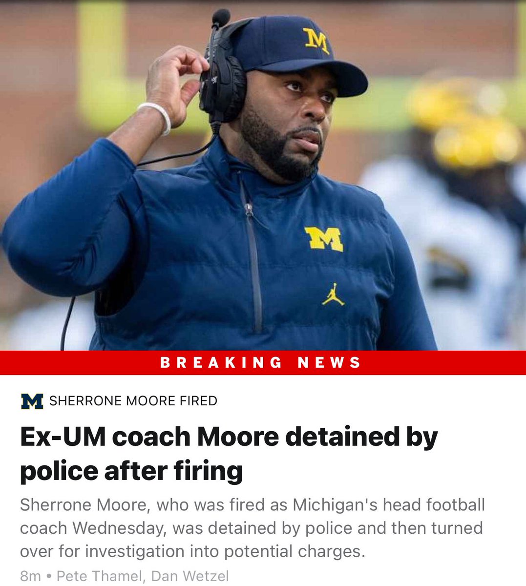 QueenVBets's tweet image. What in the hell is going on here!!! What they got on this man??? #SherroneMoore #michigan