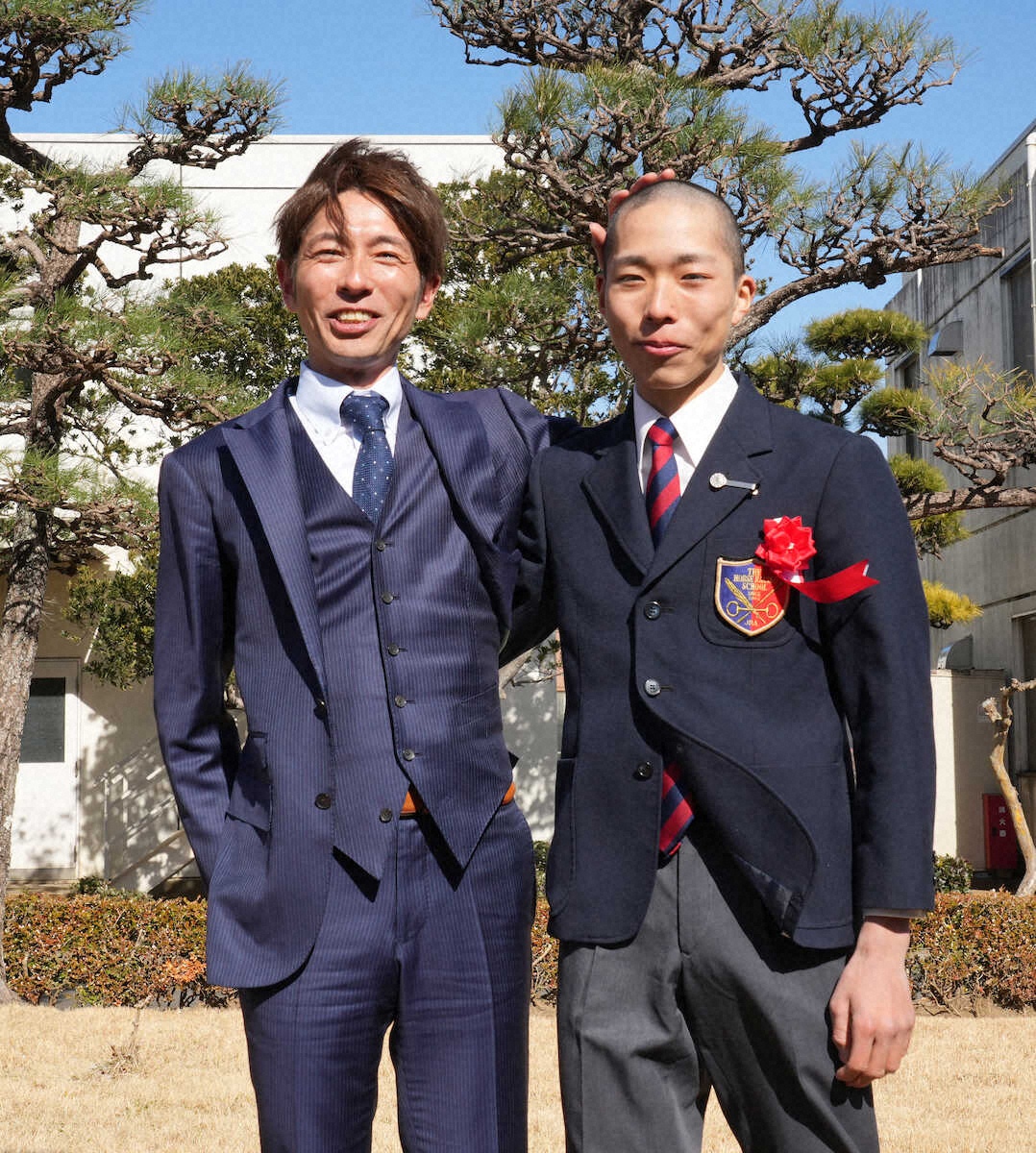 調教師試験合格の父・竜二を祝福する和田陽希「自分のことのように緊張」「父の馬に乗りたい」　｜WIN!競馬 winkeiba.jp/news/article?F…