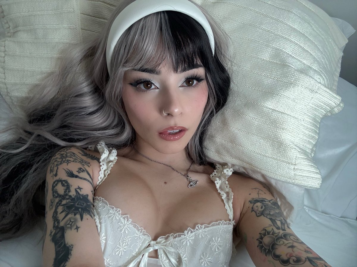 jade joyce tweet media