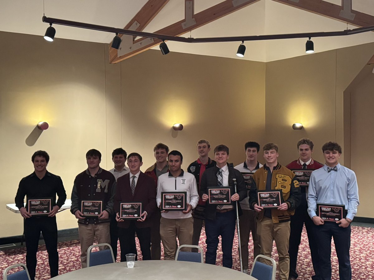 HHQBCLUB's tweet image. 🏈🏆💪🔴⚪️🔵💪🏆🏈
Congratulations to our Patriots who were recognized by the Eyewitness News WEHT WTVW crew tonight at the annual Home Team Friday Awards Banquet!

🏆Jett Goldsberry
✅ HTF People’s Choice MVP
✅ Week 2 HTF MVP
✅ Week 7 HTF Play of the Night
✅ Week 8 HTF Play…