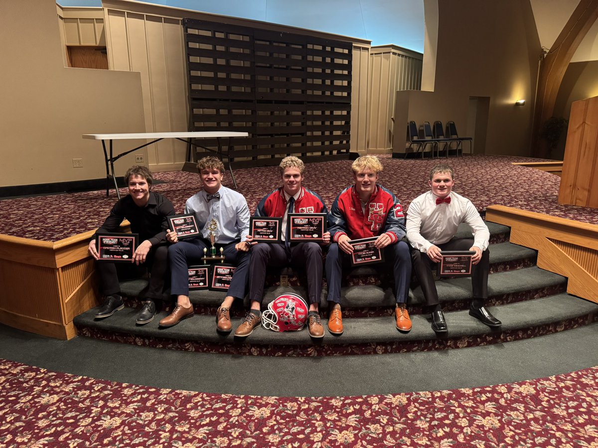 HHQBCLUB's tweet image. 🏈🏆💪🔴⚪️🔵💪🏆🏈
Congratulations to our Patriots who were recognized by the Eyewitness News WEHT WTVW crew tonight at the annual Home Team Friday Awards Banquet!

🏆Jett Goldsberry
✅ HTF People’s Choice MVP
✅ Week 2 HTF MVP
✅ Week 7 HTF Play of the Night
✅ Week 8 HTF Play…