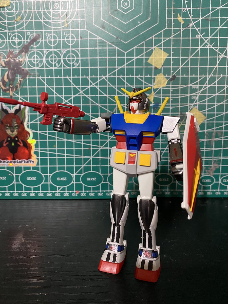 solid_XIII's tweet image. Get a load of this goofy guy! The HG RX-78-2 Revival, the HG recreation of the first gunpla model kit in 1980, painted in the style of Clover’s failed diecast Gundam action figure from 1979. Fun build, and im kinda digging the retro toyetic look lol

#gundam #gunpla #plamo