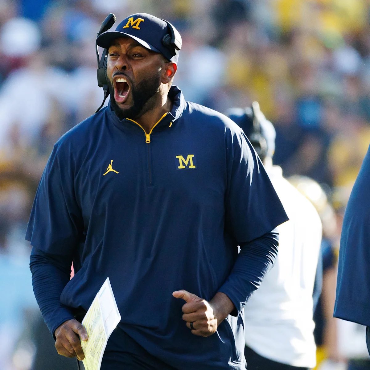 FirstDownMediaa's tweet image. Not all the blame needs to be on Sherrone Moore. Paige Shivers knew about his family and still decided to.

3 Kids and a wife thrown away 🙏🏻

Sad...