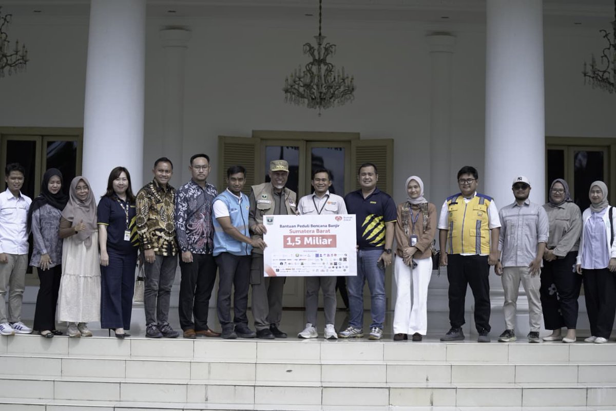 [UPDATE]
SappheirosTeam mewakili Jars Indonesia menjadi salah satu mitra kolaborasi <a href="/rumahzakat/">Rumah Zakat</a>  menyerahkan bantuan untuk bencana alam banjir bandang di Sumatera Barat sebesar 1,5M. Secara ceremony bantuan tersebut diterima langsung oleh Gubernur Sumatera Barat.

Terima kasih